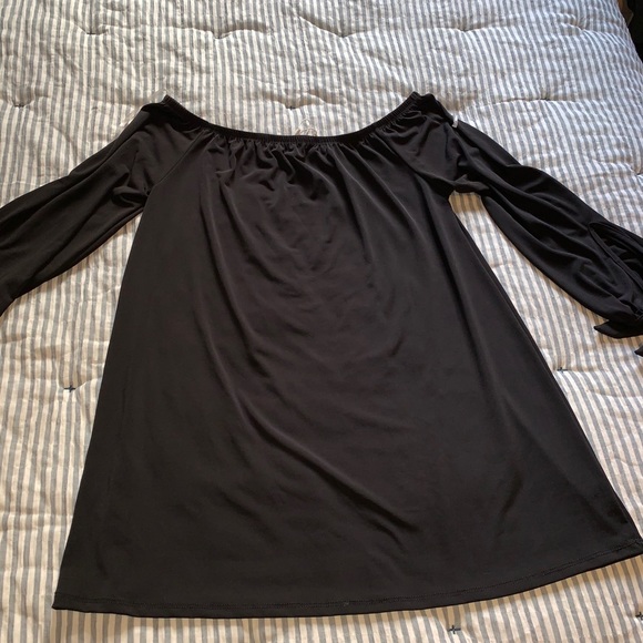 Maternity top bundle - Picture 4 of 6